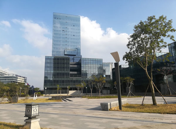 錐體卷板機(jī)的使用規(guī)定